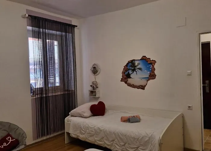 Santino Apartman